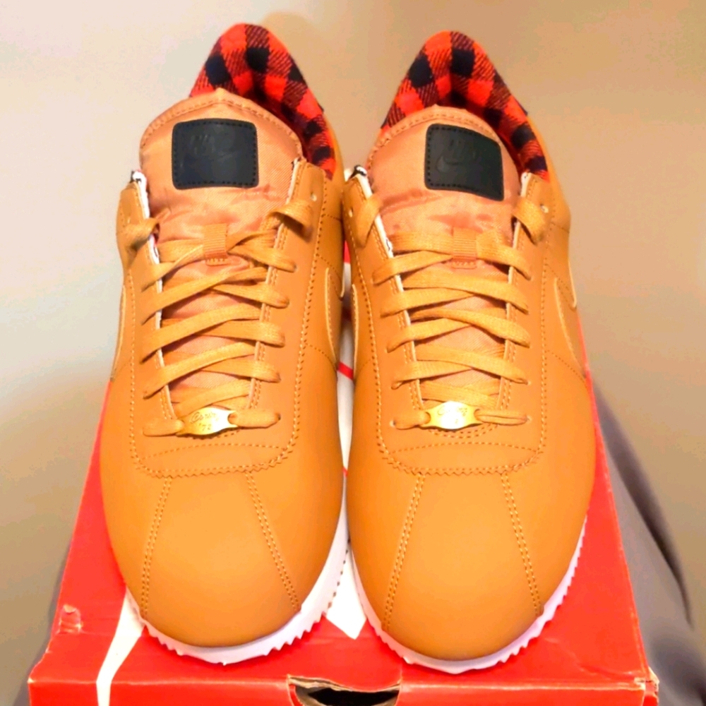 Nike Air "1972" Leather Cortez Basic Premium Retro